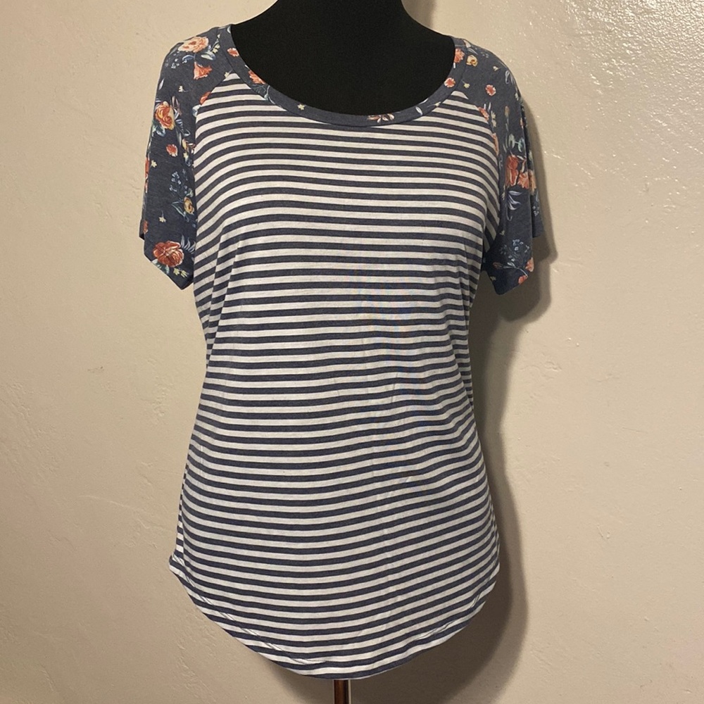 Mixed Pattern Top